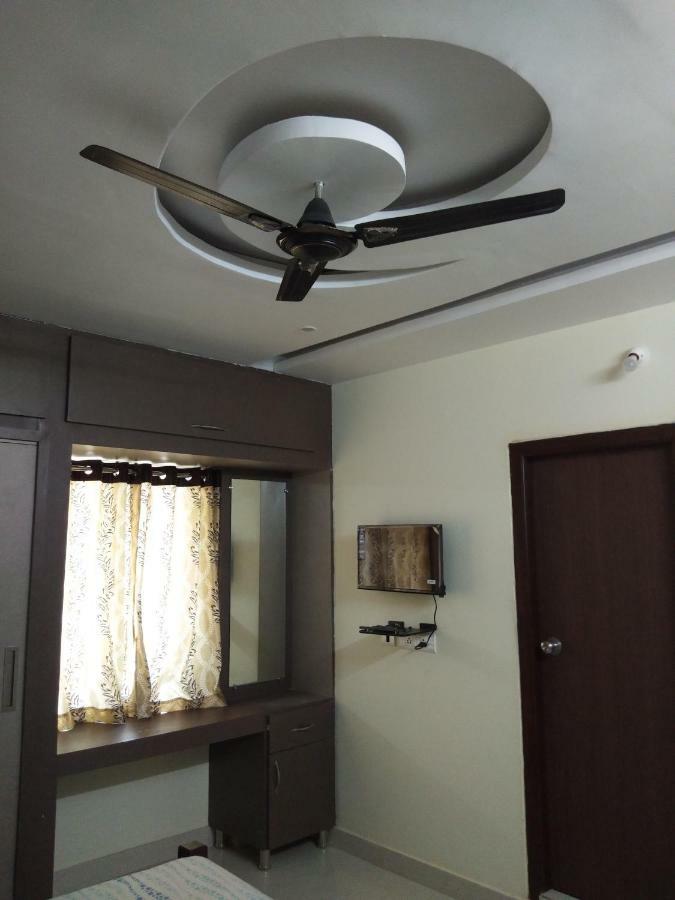 Feel Like Home -Guest House Near Tenneti Park Visakhapatnam Eksteriør billede